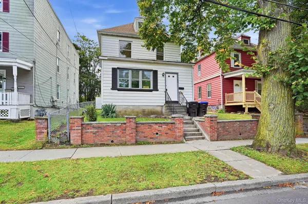 48 Parker AVE, Poughkeepsie, NY 12601