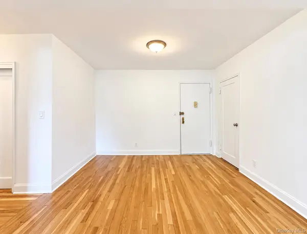 440 Warburton Avenu AVE #4J, Yonkers, NY 10701