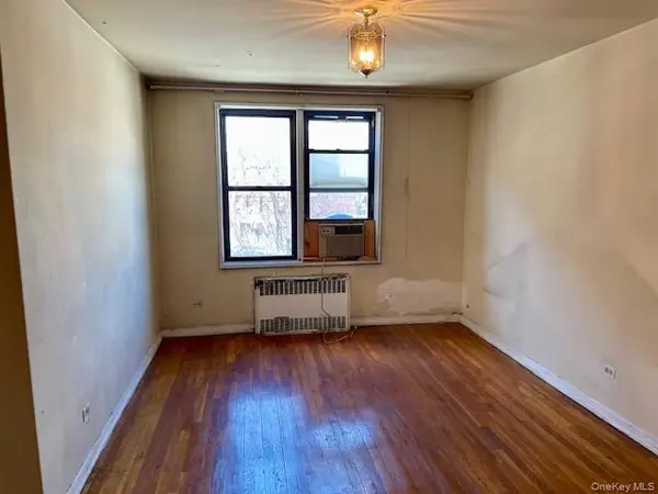 48-21 40 ST #2C, Sunnyside, NY 11104