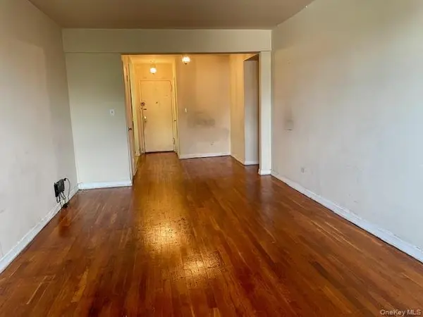 48-21 40 ST #2C, Sunnyside, NY 11104