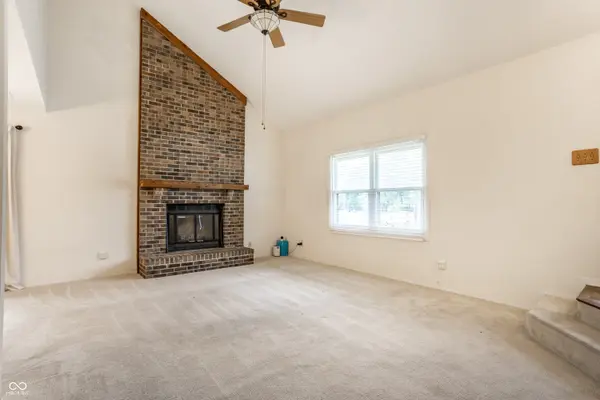 9103 Cinnebar DR, Indianapolis, IN 46268