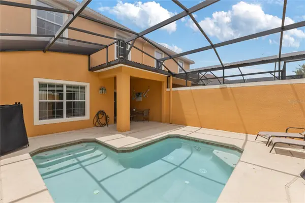 2911 BANANA PALM DR, Kissimmee, FL 34747