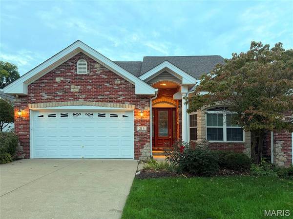 213 Woodland Place CT, St Charles, MO 63303