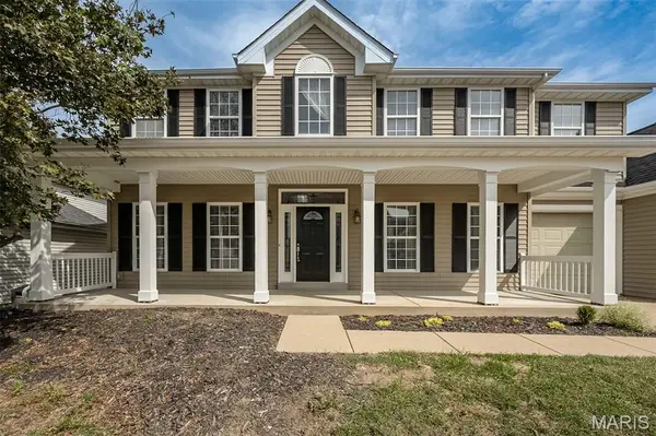 414 Avalon Chase DR, Fenton, MO 63026