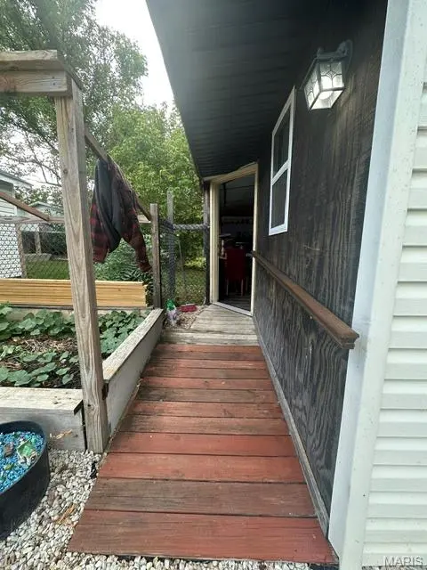 1003 W Ellis ST, Salem, MO 65560