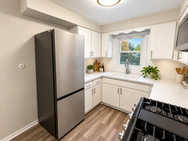 2802 N Rutherford AVE #1S, Chicago, IL 60634