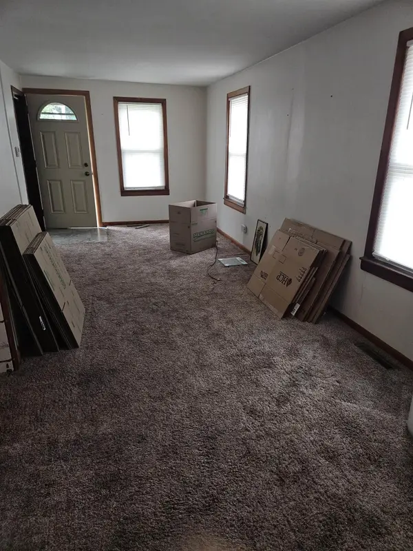 924 N Polk AVE, Mason City, IA 50401