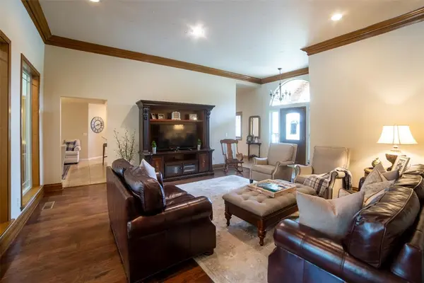 304 Timberdale TER, Edmond, OK 73034