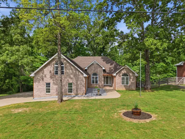 7229 Dice Lampley Rd, Fairview, TN 37062