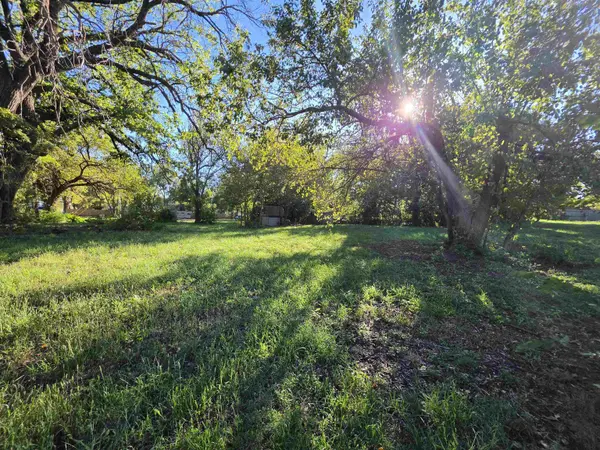 301 Boyd, Newton, KS 67114