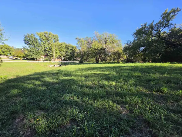 301 Boyd, Newton, KS 67114