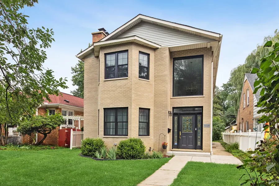 4412 W Bryn Mawr AVE, Chicago, IL 60646