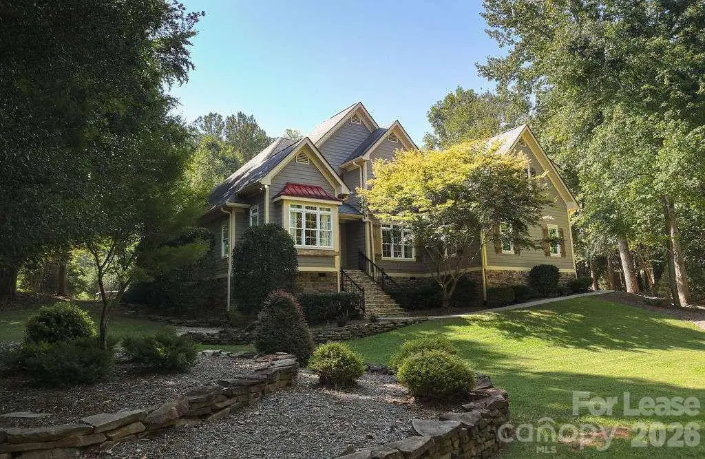 107 Sunset Bay DR, Troutman, NC 28166