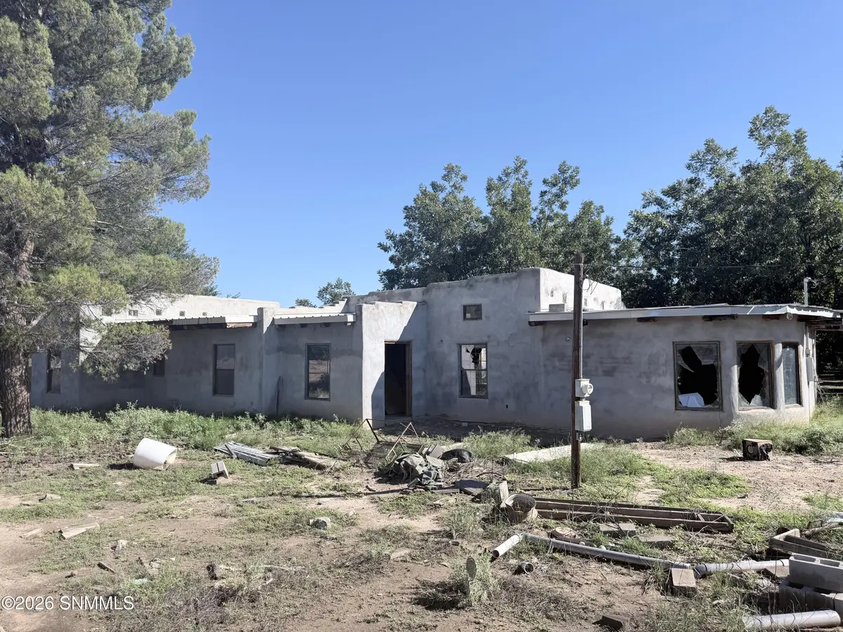 725 Savannah RD, La Mesa, NM 88044