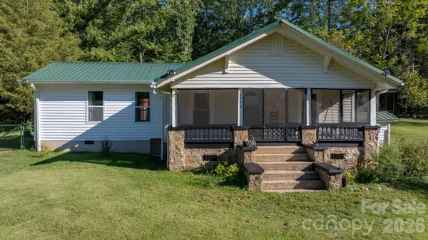 6998 Nobby Lail RD, Connelly Springs, NC 28612