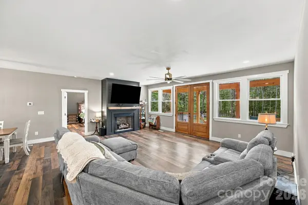 1020 Rock Pond LN, Salisbury, NC 28146