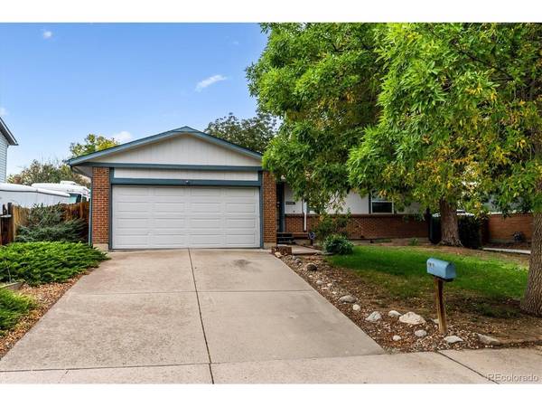 1807 S Fairplay, Aurora, CO 80012