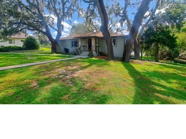 10844 POINCIANA DR, Clermont, FL 34711
