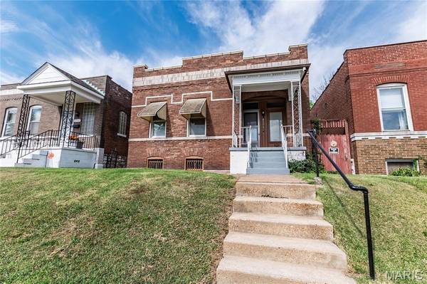 4751 Idaho AVE, St Louis, MO 63111