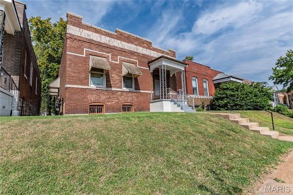4751 Idaho AVE, St Louis, MO 63111
