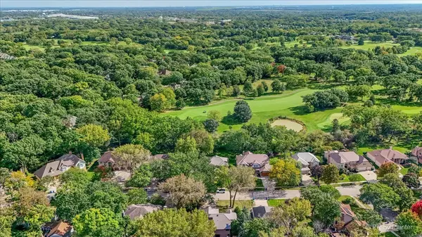 936 Doral DR, Bartlett, IL 60103