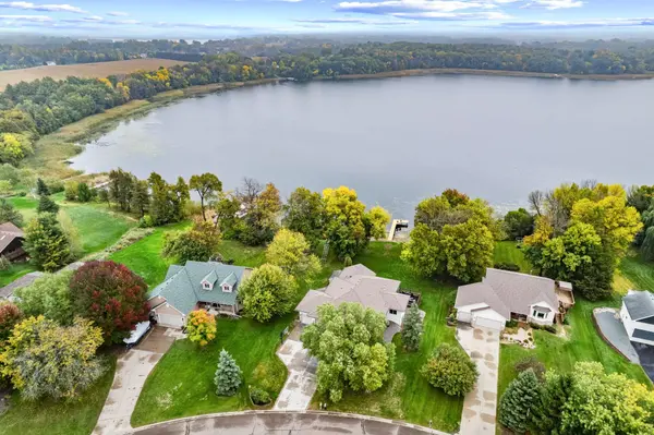 28329 Lakeside LN, Lindstrom, MN 55045