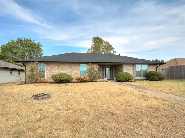 513 Smiling Hill BLVD, Edmond, OK 73013
