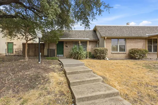 13915 Brookgreen Drive, Dallas, TX 75240
