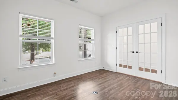 7235 Barefoot Forest DR, Charlotte, NC 28269