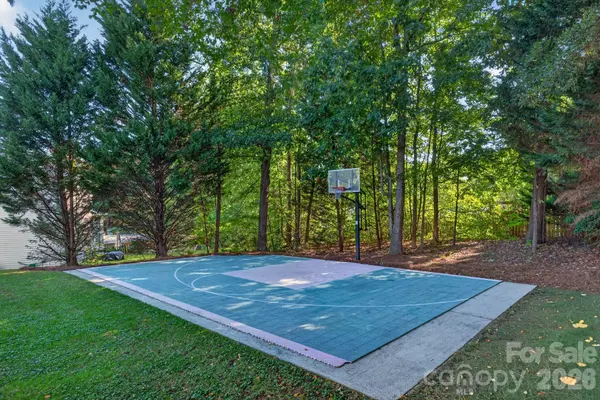 2502 Sandy Ridge LN, Matthews, NC 28105