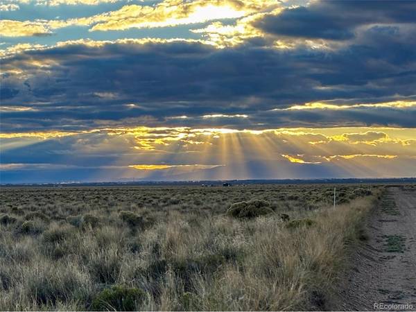 4 13th, Blanca, CO 81123