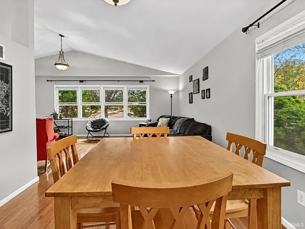 5108 W 75Th AVE, Schererville, IN 46375-3416