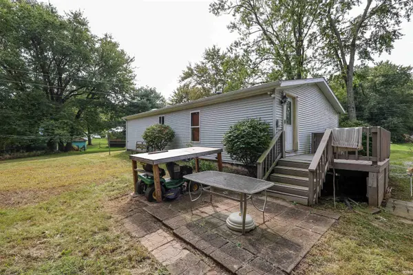 500 N Creek Bank RD, Angola, IN 46703