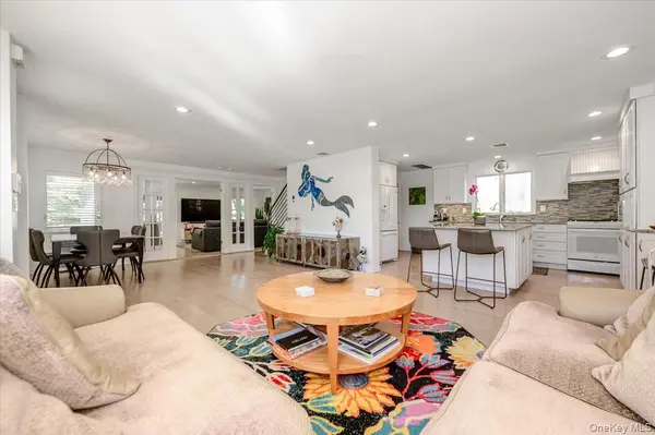 132 Blackheath RD, Lido Beach, NY 11561