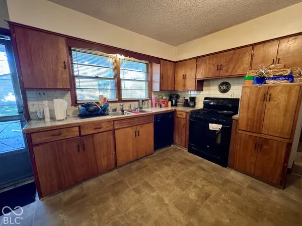 3299 Ashland AVE, Indianapolis, IN 46226