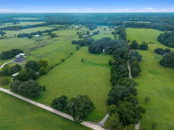 22118 OLD PROVIDENCE RD, Alachua, FL 32615