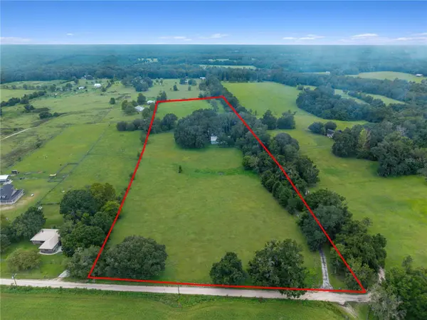 22118 OLD PROVIDENCE RD, Alachua, FL 32615