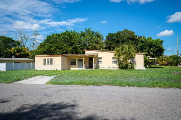 1256 N PINE HILLS RD, Orlando, FL 32808