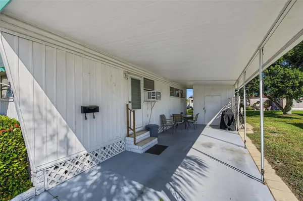 93 RACHEL DR, Tarpon Springs, FL 34689