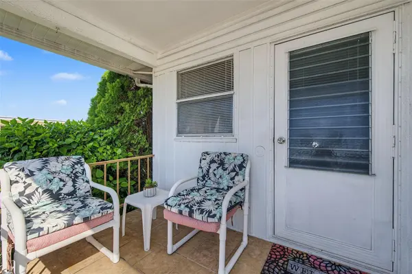 93 RACHEL DR, Tarpon Springs, FL 34689