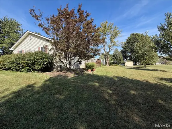 106 Kosark RD, Owensville, MO 65066