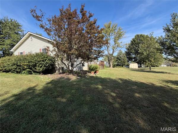 106 Kosark RD, Owensville, MO 65066