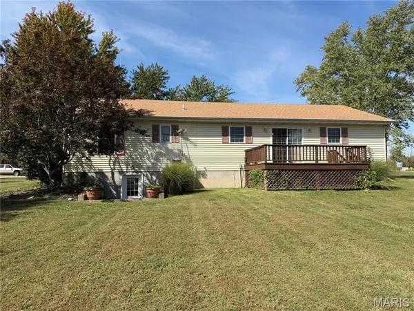 106 Kosark RD, Owensville, MO 65066