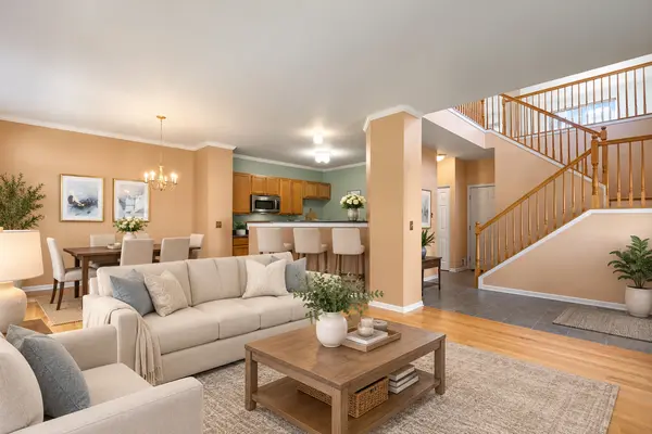 1319 W Crane View CT, Round Lake, IL 60073
