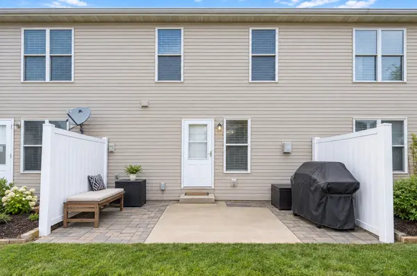 1102 Lockenvitz LN #3, Bloomington, IL 61704