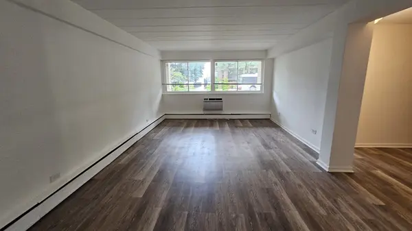 5906 N Sheridan RD #1GA, Chicago, IL 60660