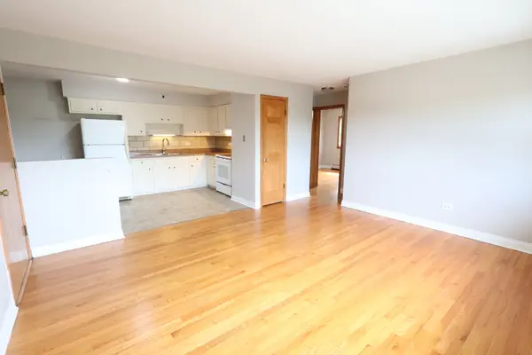 420 Beach AVE #3B, La Grange Park, IL 60526