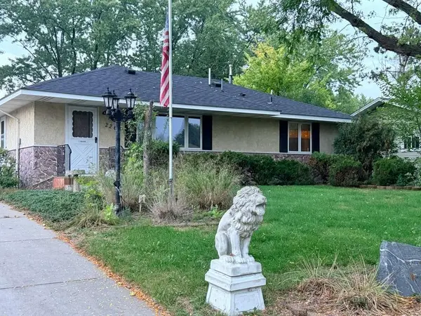 2263 113th AVE NW, Coon Rapids, MN 55433