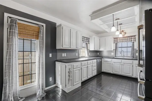 508 Santa Fe TER, Edmond, OK 73012