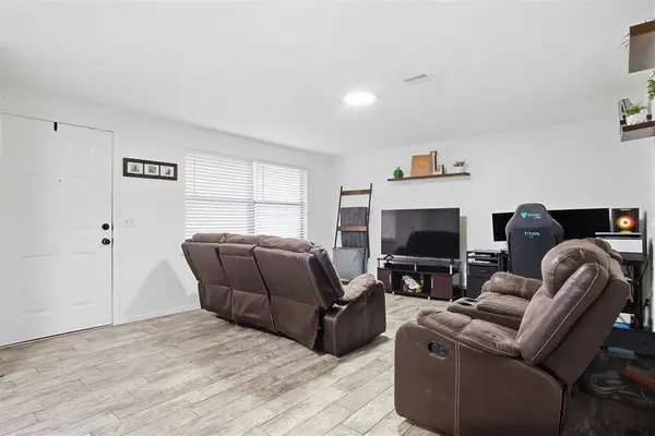 7719 NW 113th PL, Oklahoma City, OK 73162